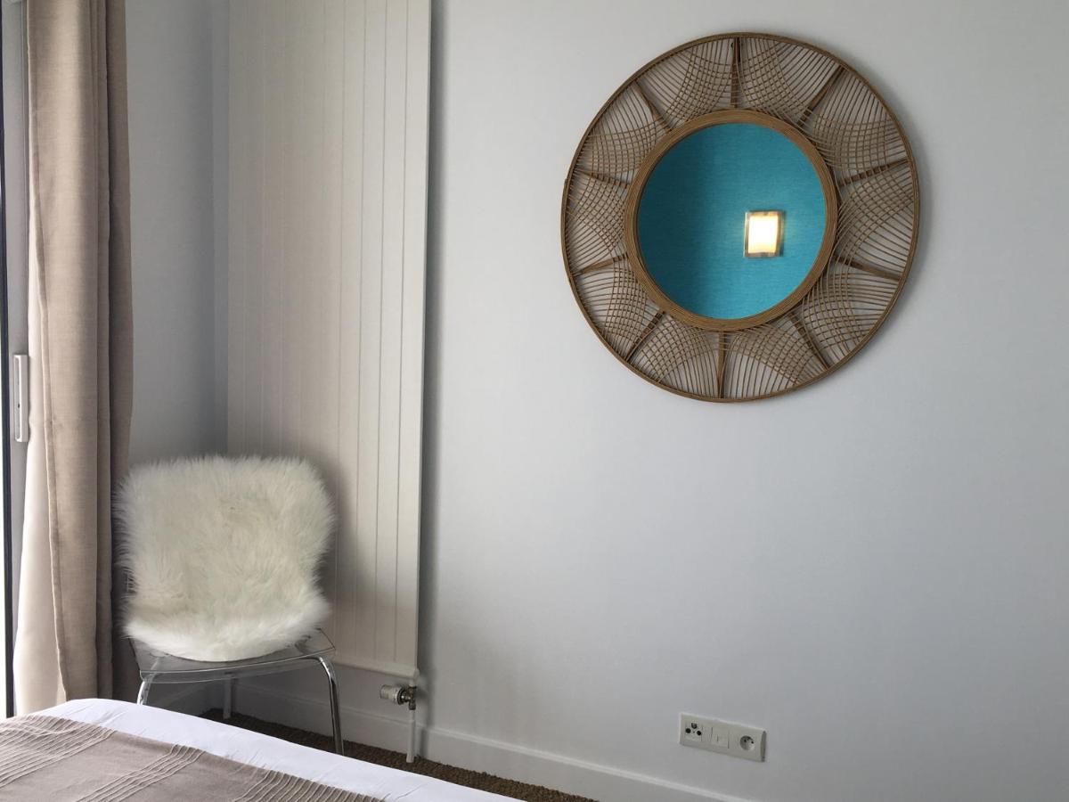 Escapade Au Bord Du Du Bourget Apartment